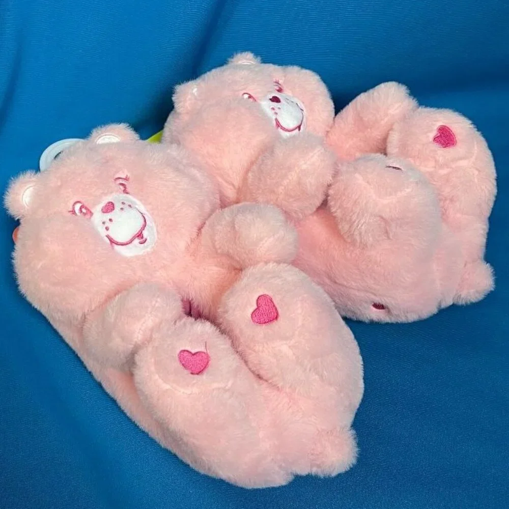 NWT & GREAT GIFT  ADORABLE CARE BEARS KIDS SLIPPERS SIZE XL 4 - 5 PINK ( CHEER )